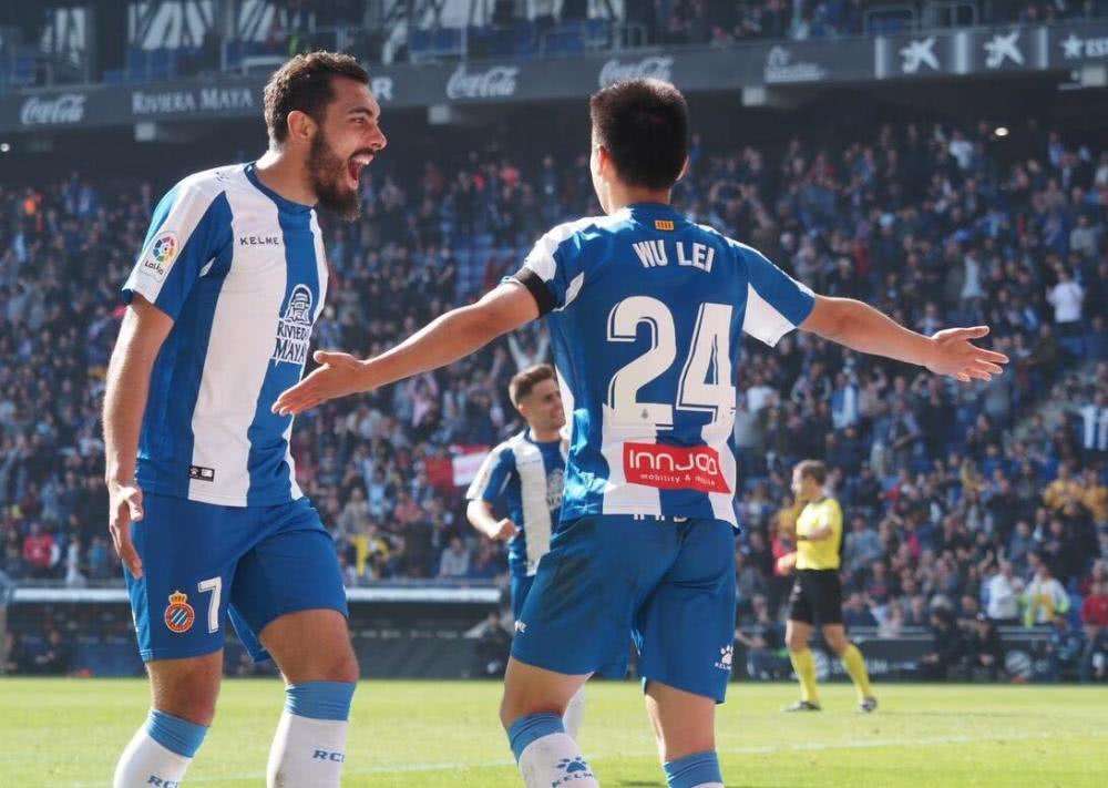  利物浦锋线哑火遭遇三连平  